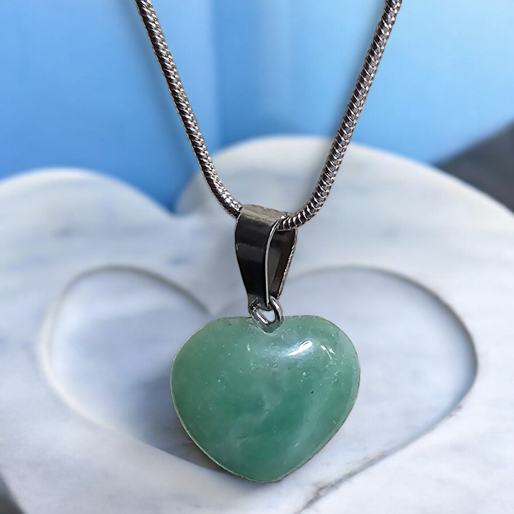 Natural Green Jade Heart Pendant Necklace - Boho Healing Crystal Jewelry - Picture 8 of 8